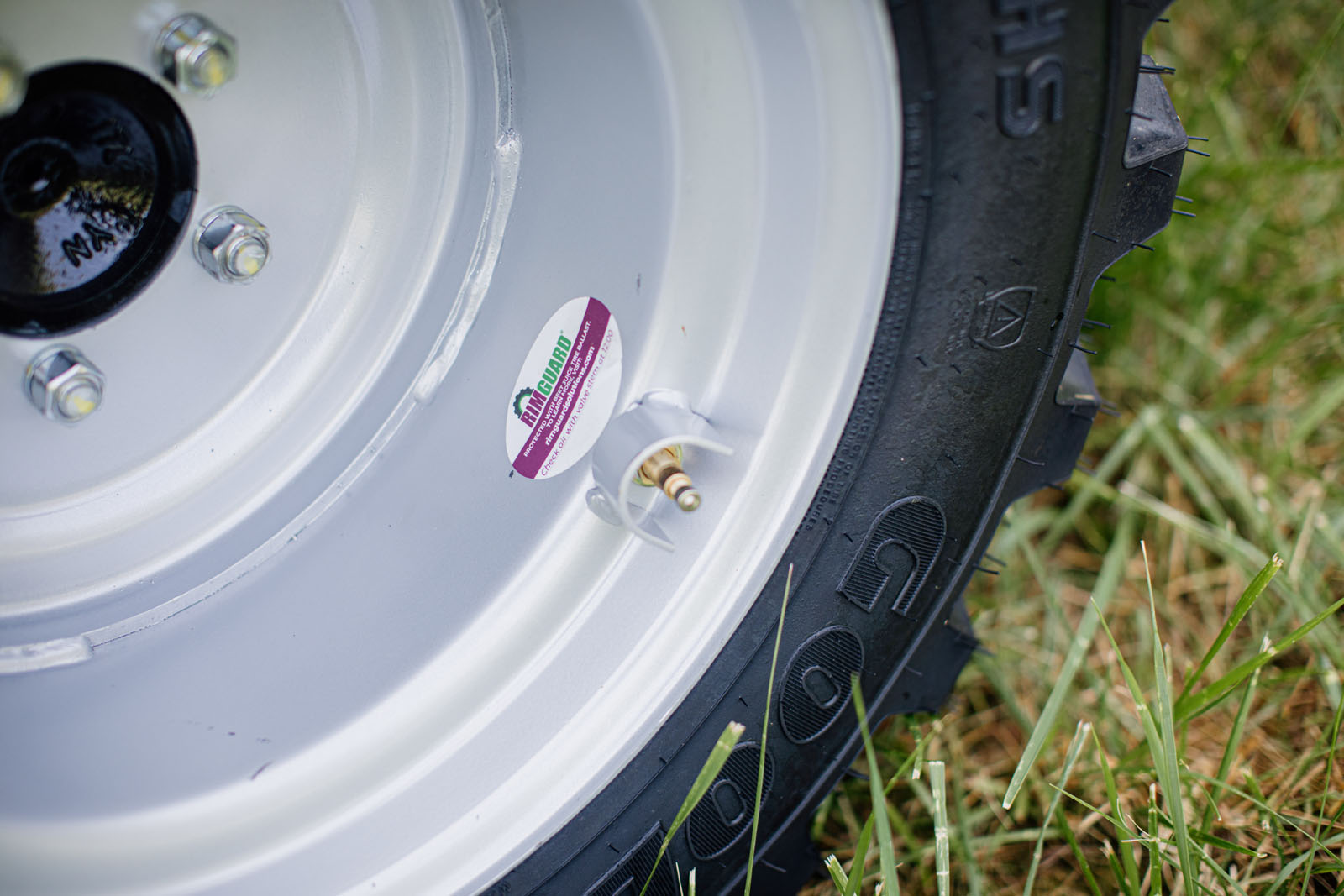 TX25H Goodyear R14T Tires